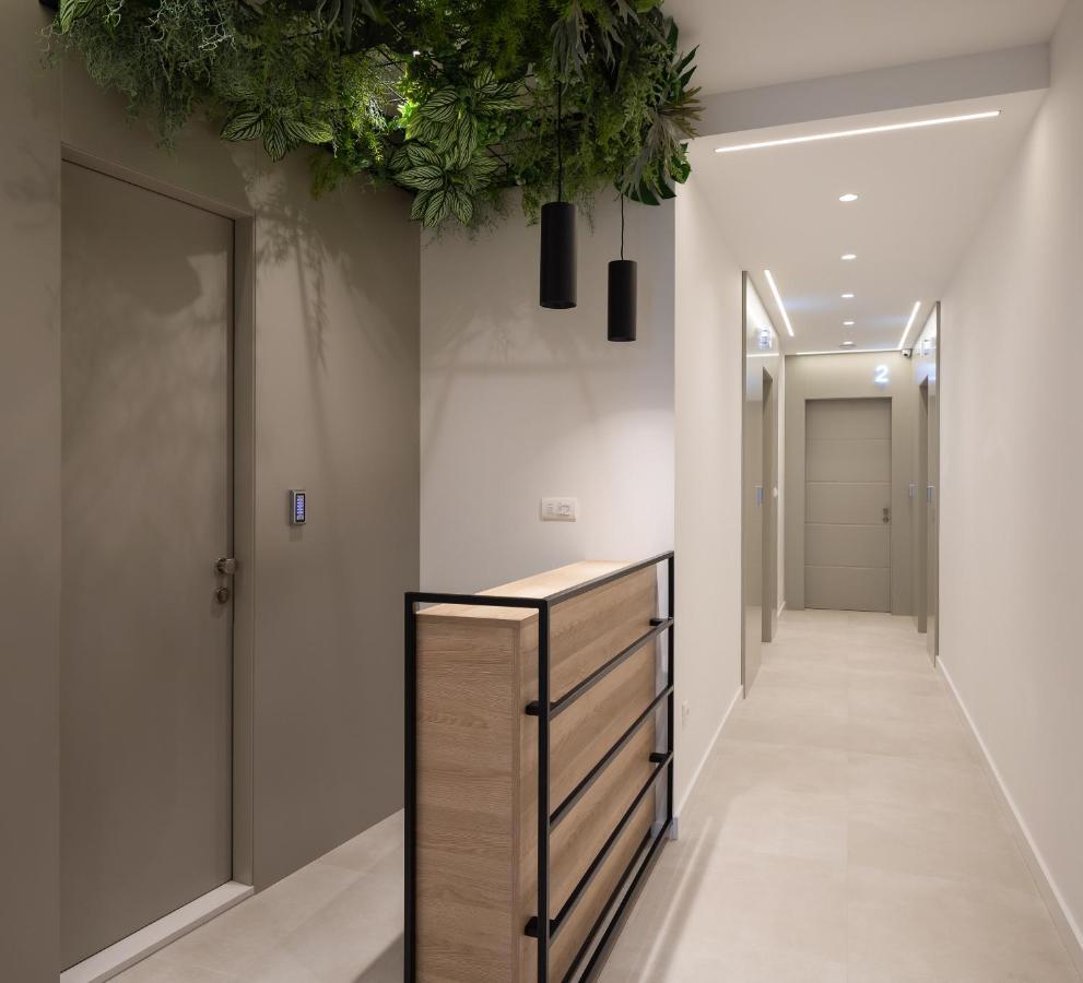 Luxury Rooms Unicus I, Ii, IV สปลิท ภายนอก รูปภาพ