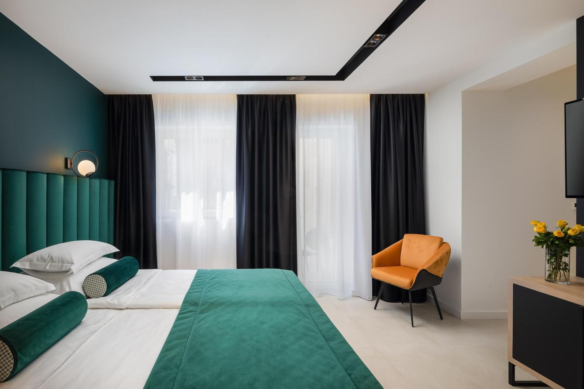 Luxury Rooms Unicus I, Ii, IV สปลิท ภายนอก รูปภาพ
